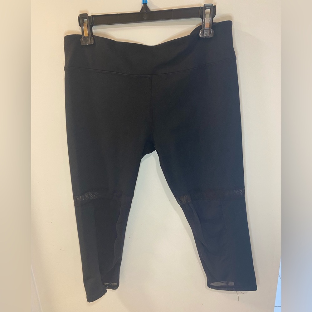 Fabletics women’s Black Leggings